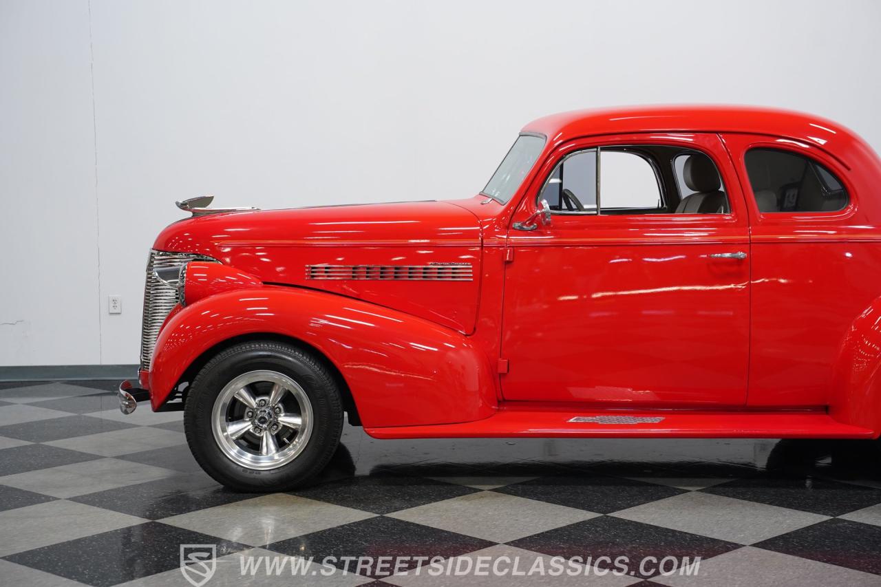 1939 Chevrolet 5 Window  Coupe Restomod