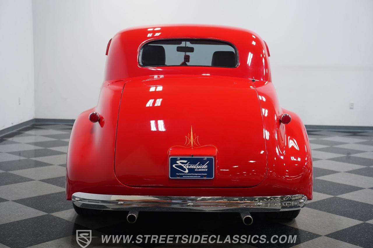 1939 Chevrolet 5 Window  Coupe Restomod