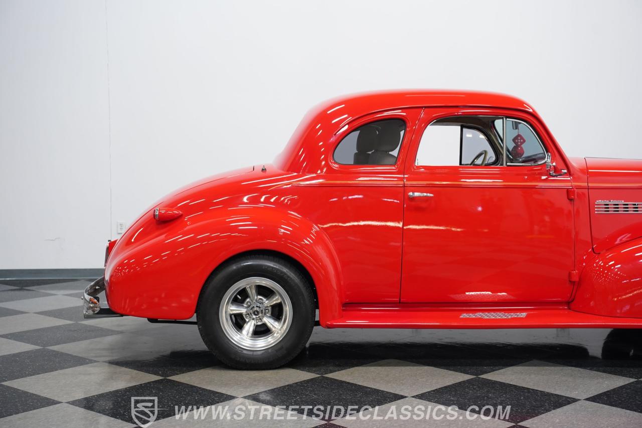 1939 Chevrolet 5 Window  Coupe Restomod