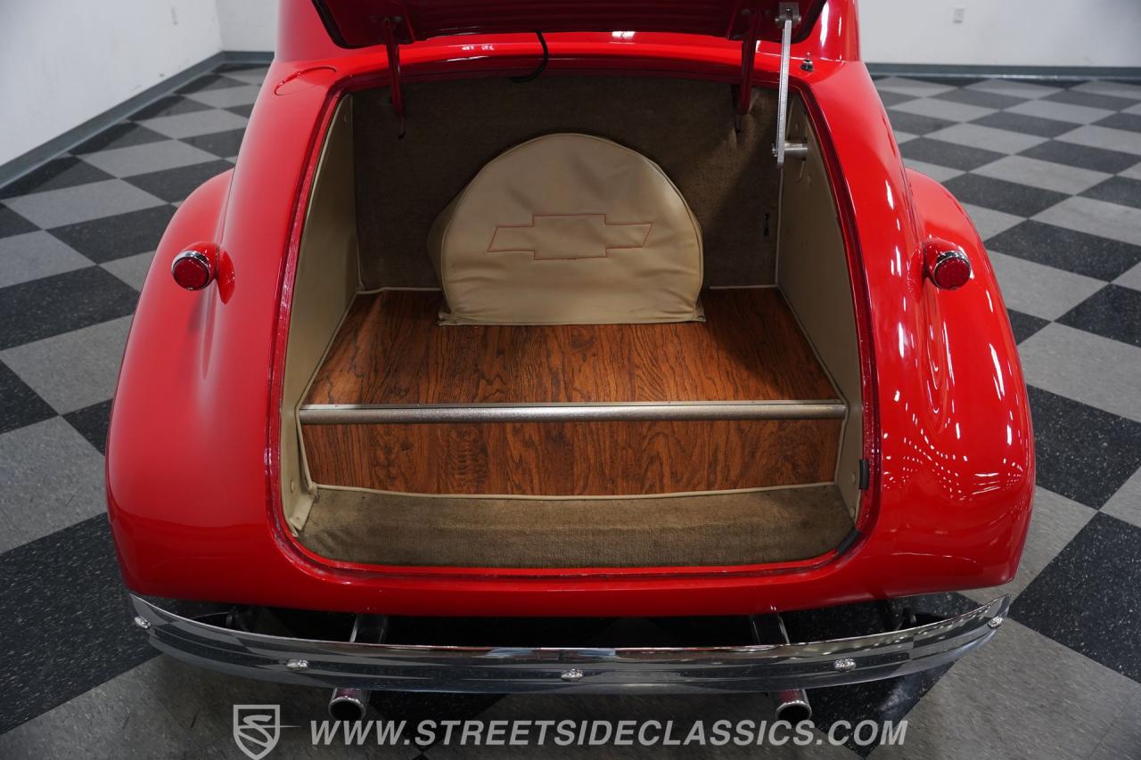 1939 Chevrolet 5 Window  Coupe Restomod