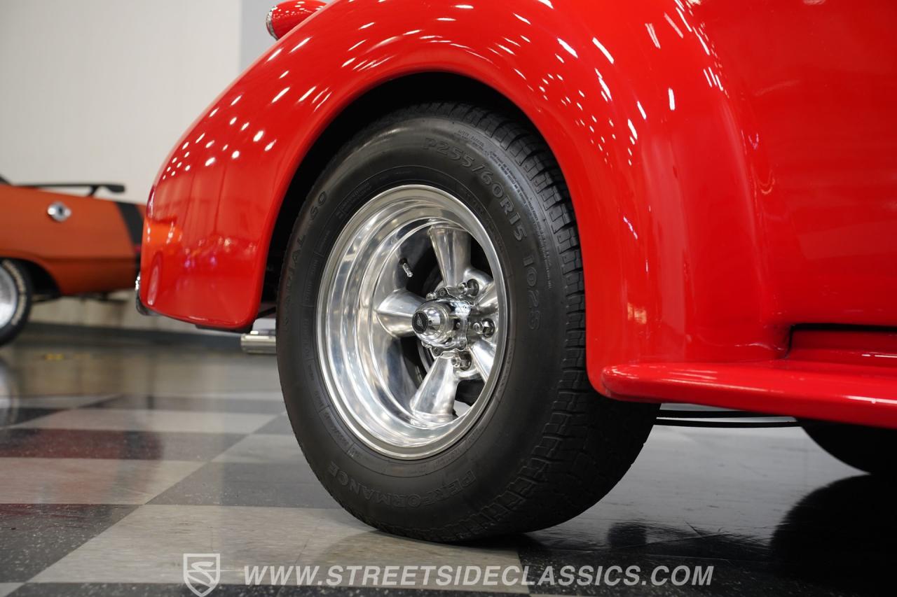 1939 Chevrolet 5 Window  Coupe Restomod