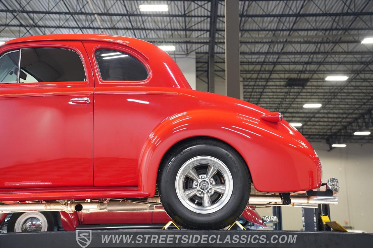 1939 Chevrolet 5 Window  Coupe Restomod
