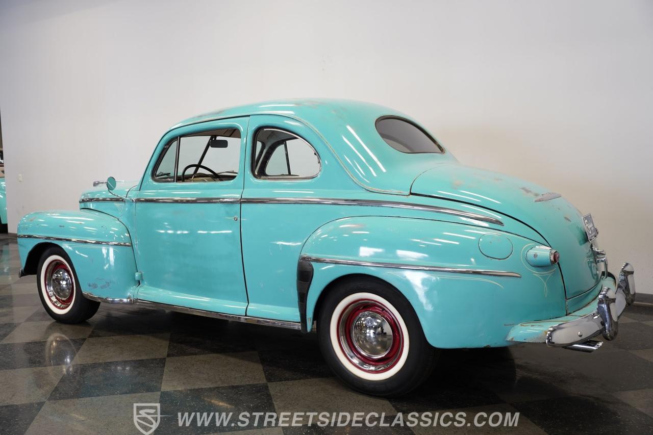 1948 Ford Deluxe Coupe