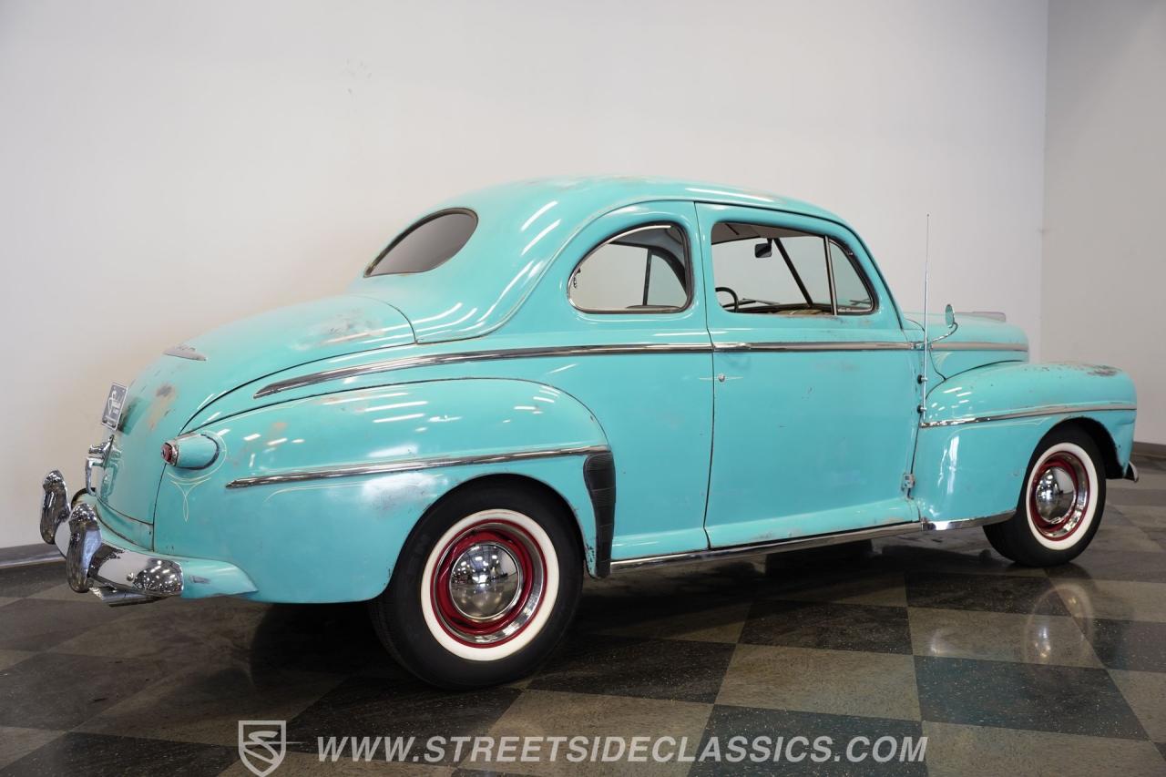 1948 Ford Deluxe Coupe