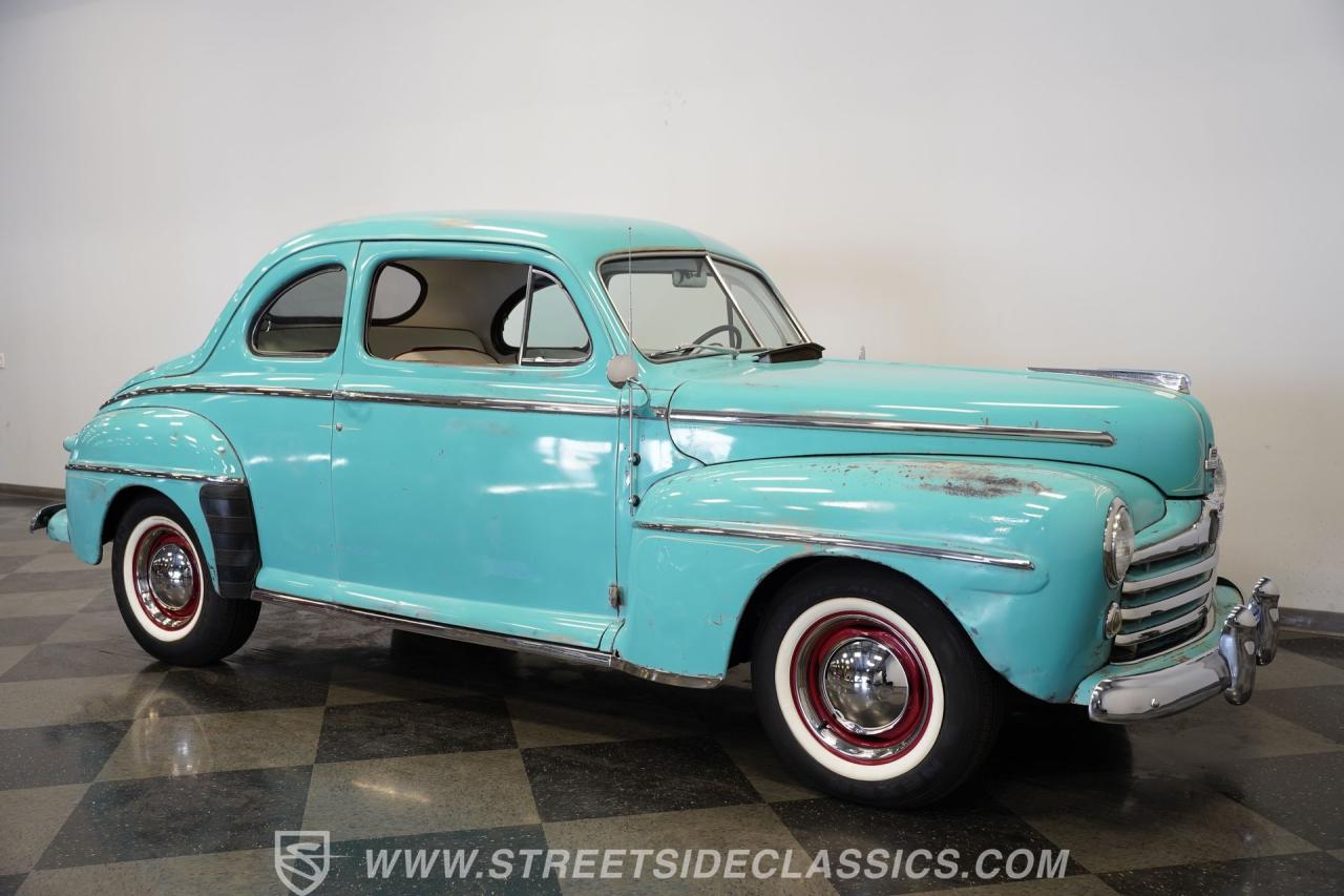 1948 Ford Deluxe Coupe