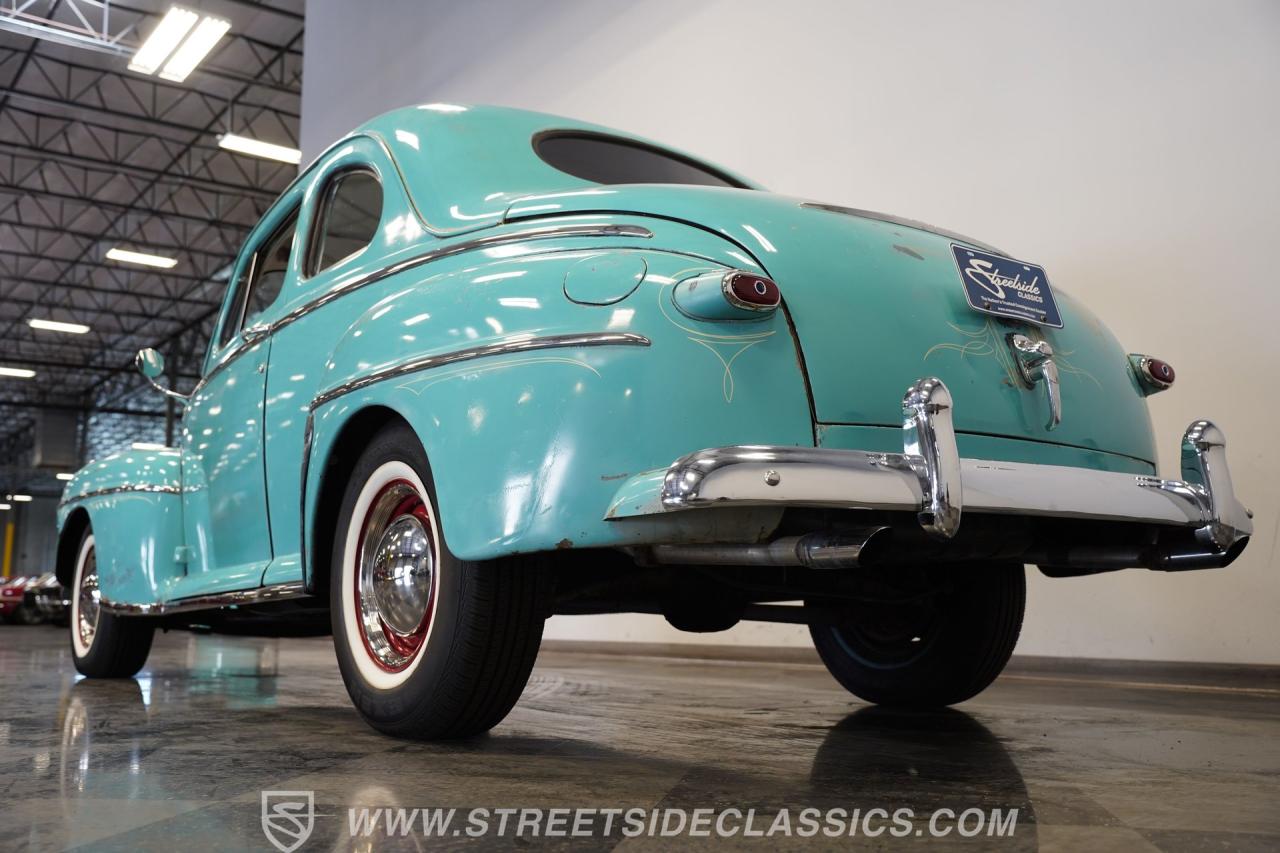 1948 Ford Deluxe Coupe
