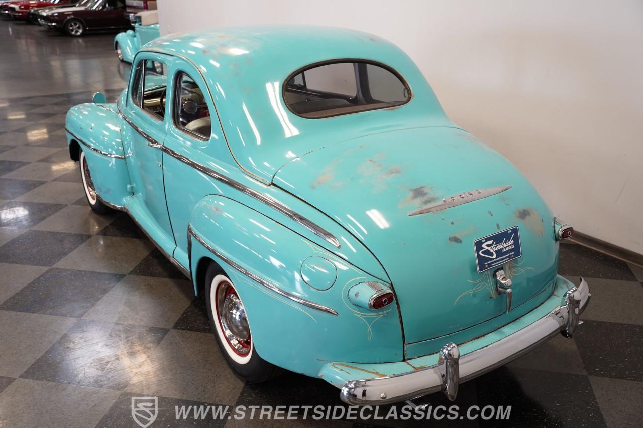 1948 Ford Deluxe Coupe