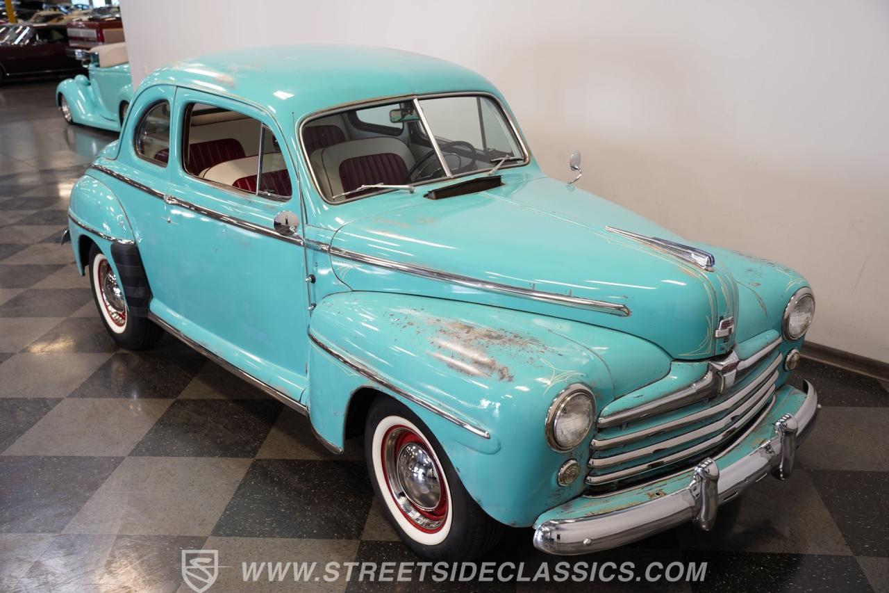 1948 Ford Deluxe Coupe