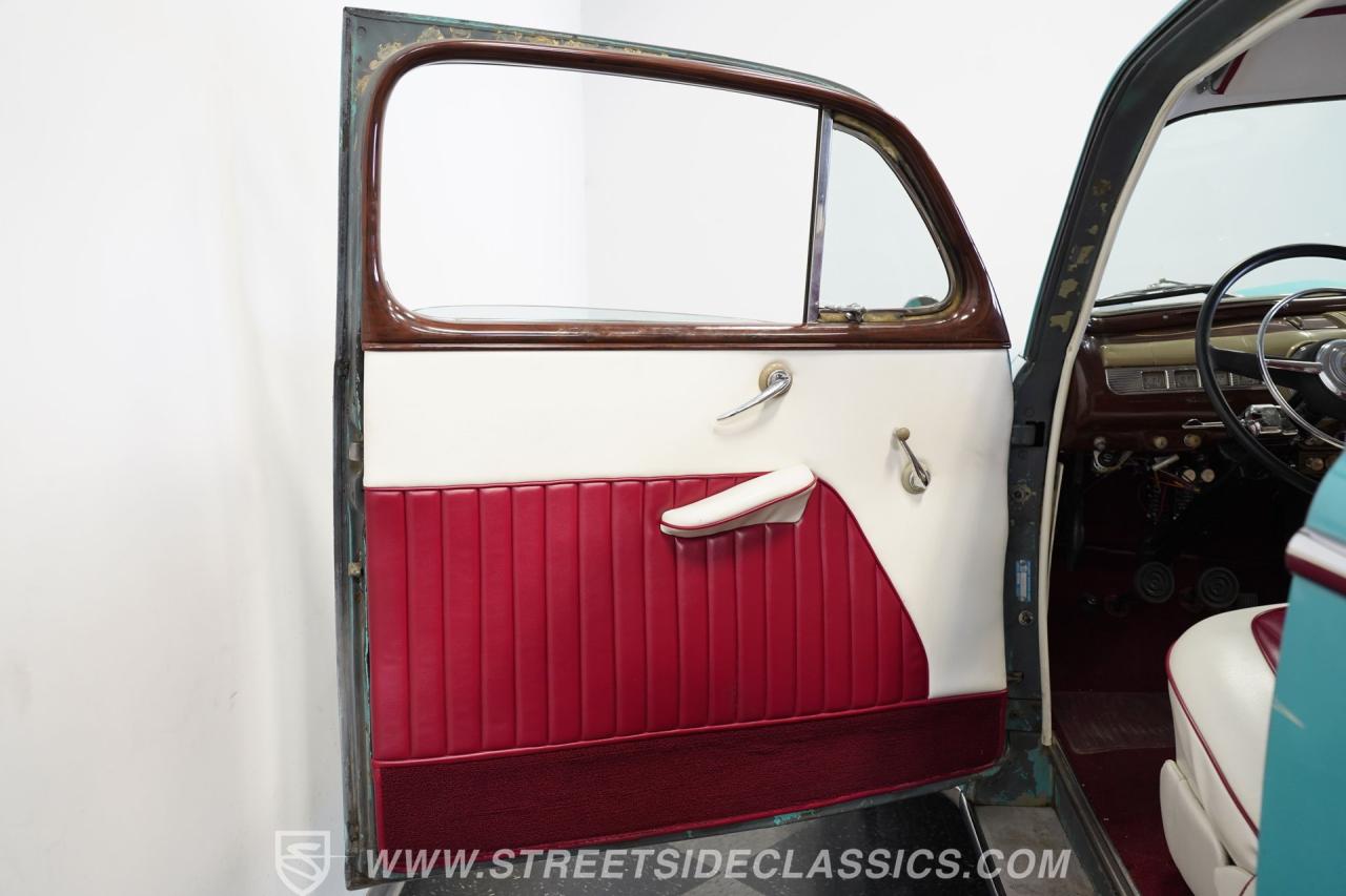 1948 Ford Deluxe Coupe