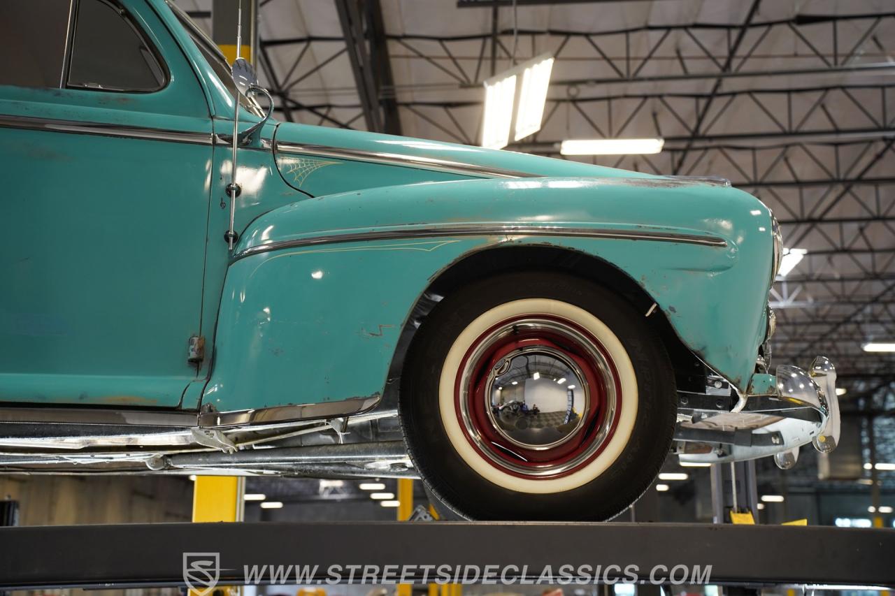1948 Ford Deluxe Coupe