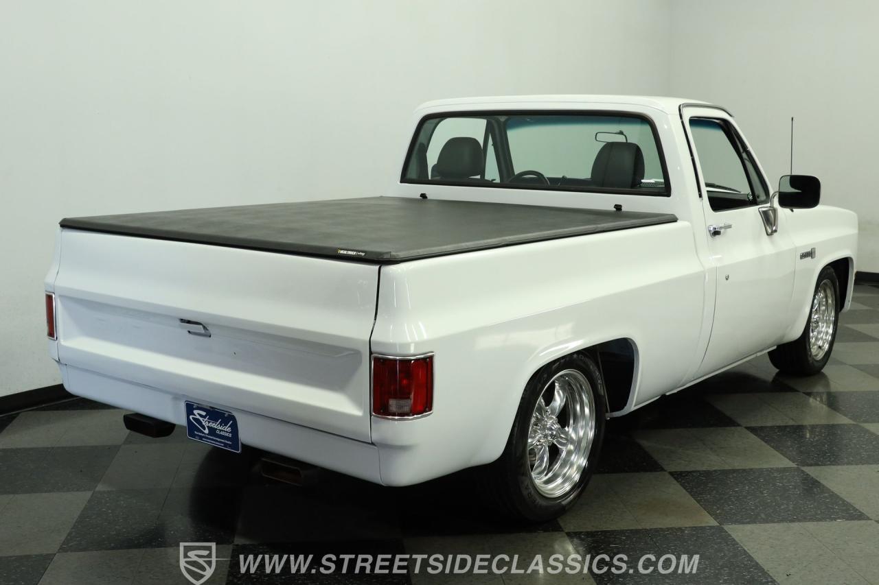 1986 GMC C1500 Sierra Classic Restomod