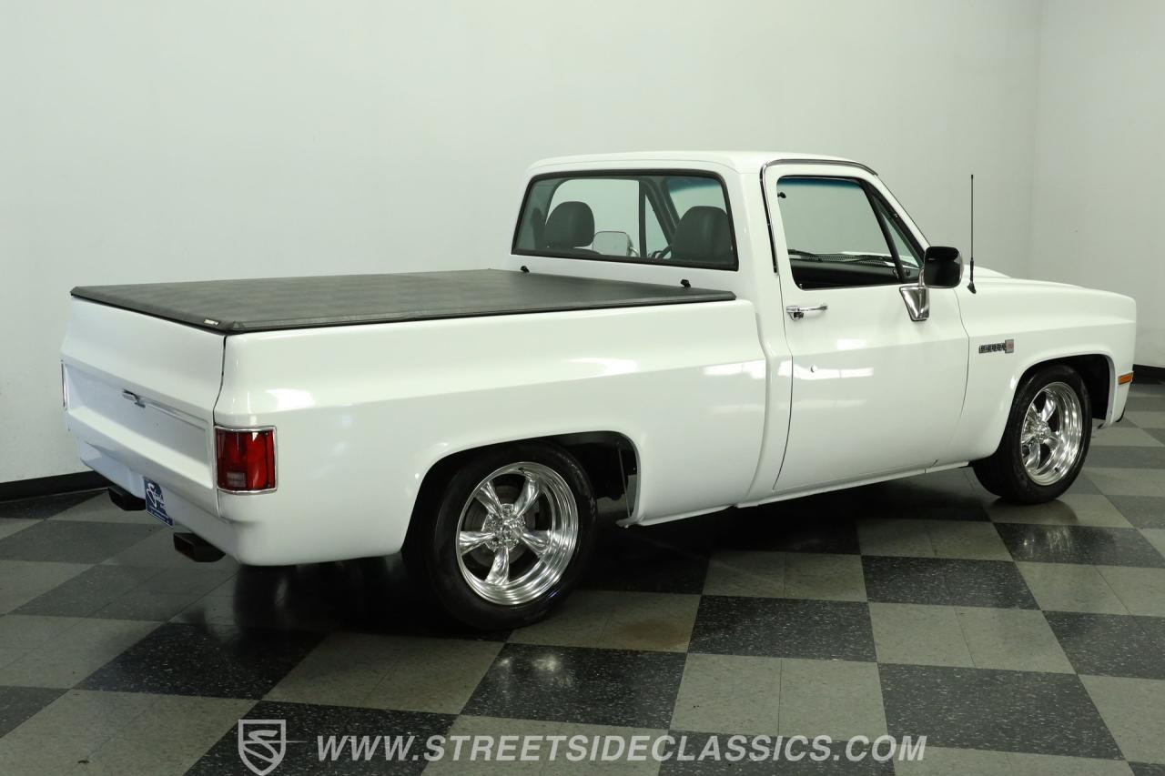 1986 GMC C1500 Sierra Classic Restomod