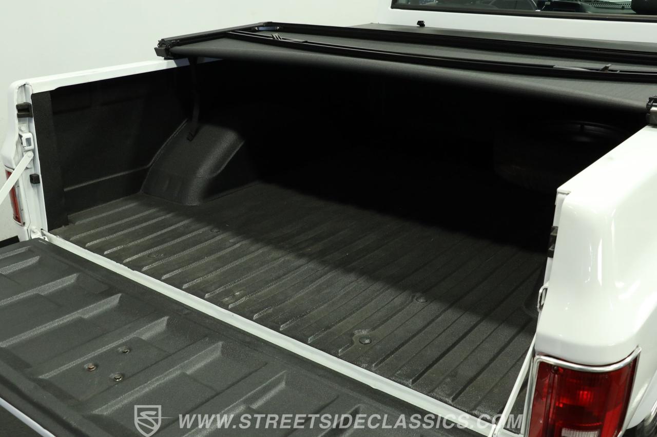 1986 GMC C1500 Sierra Classic Restomod