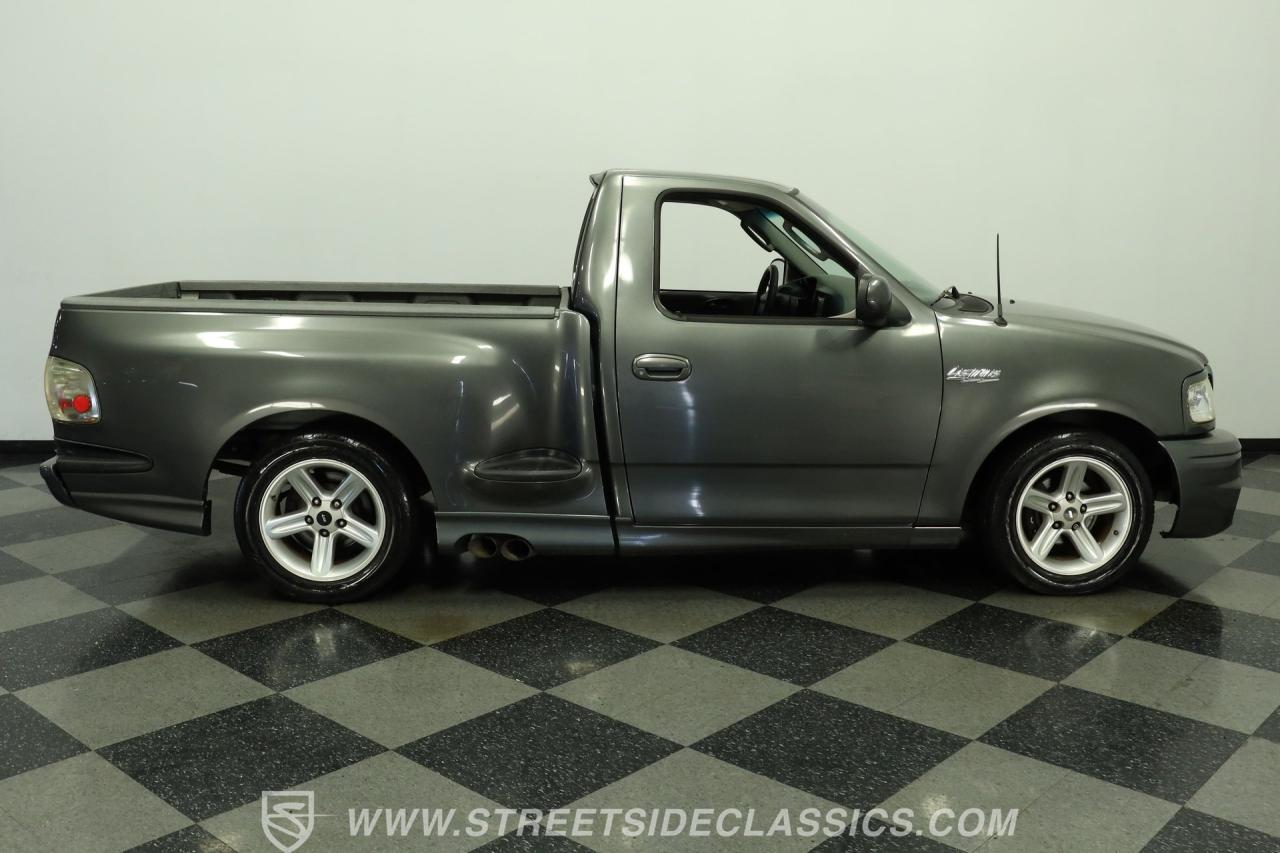 2003 Ford F-150 Lightning SVT