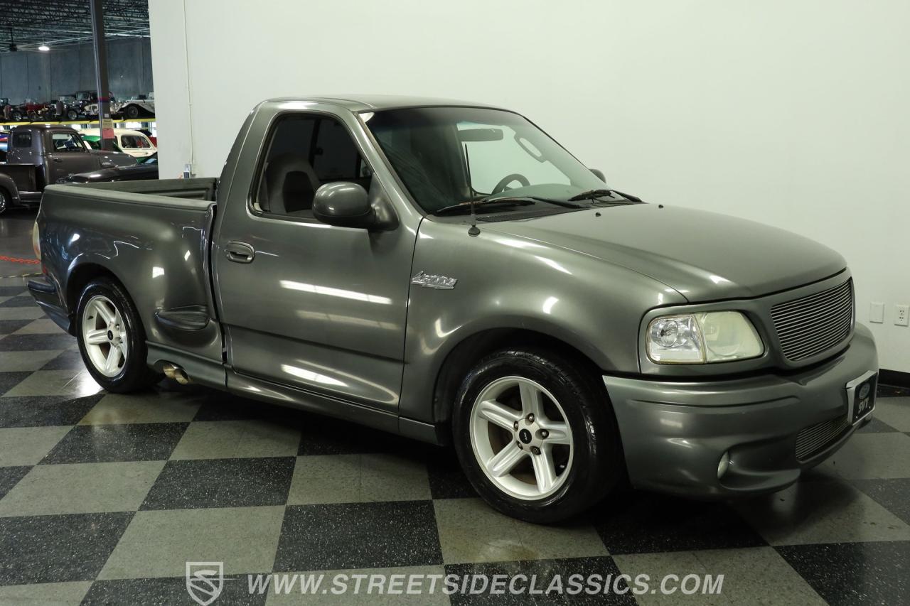 2003 Ford F-150 Lightning SVT