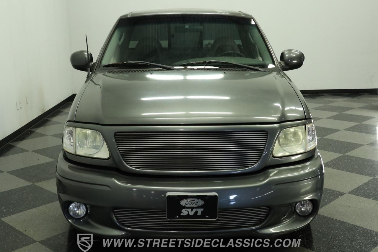 2003 Ford F-150 Lightning SVT