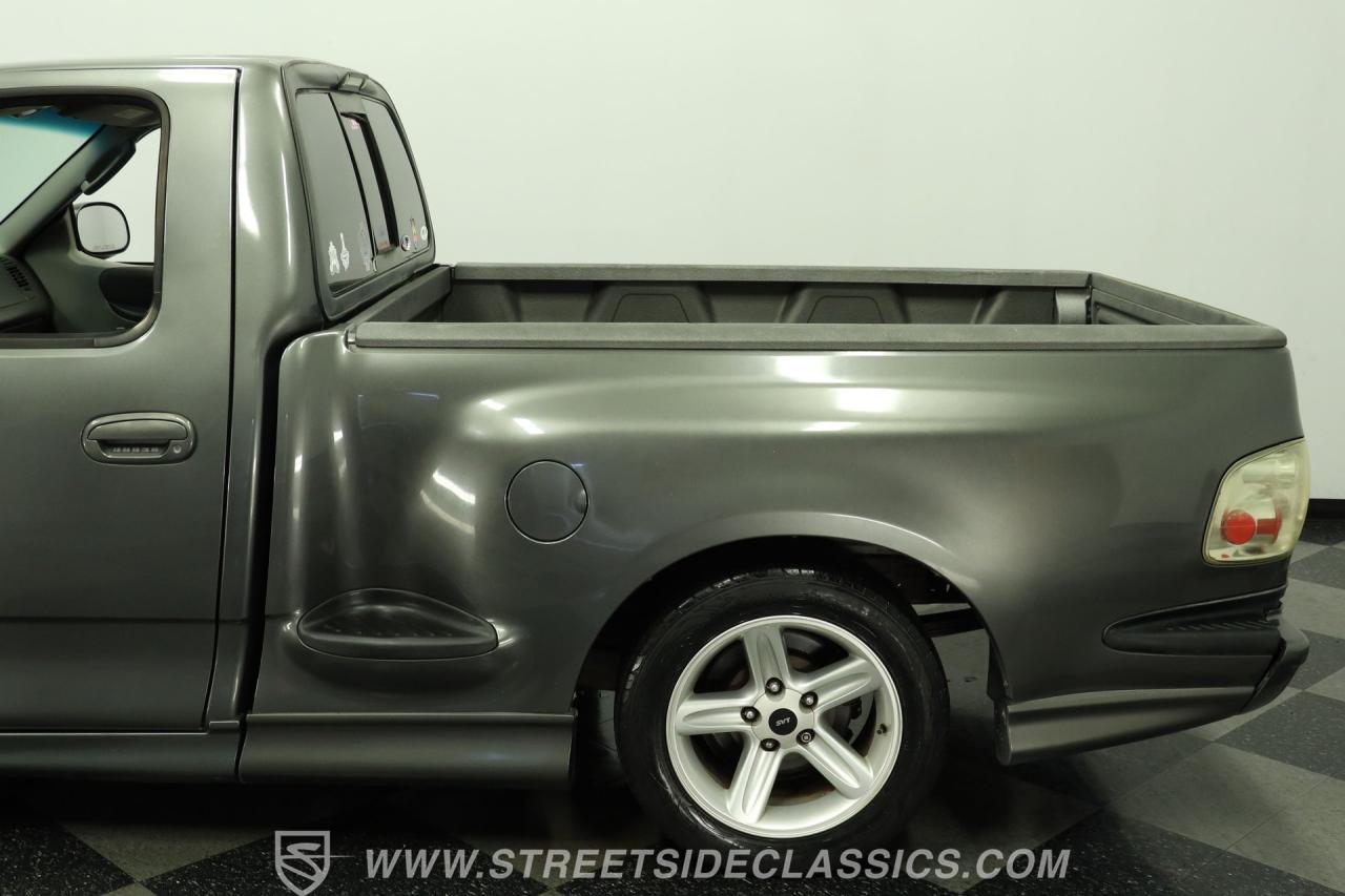 2003 Ford F-150 Lightning SVT