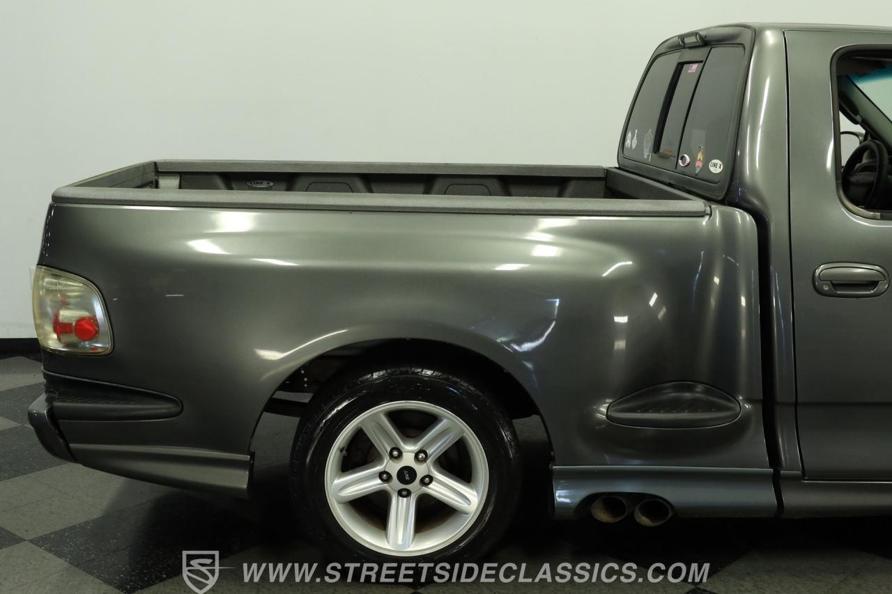 2003 Ford F-150 Lightning SVT