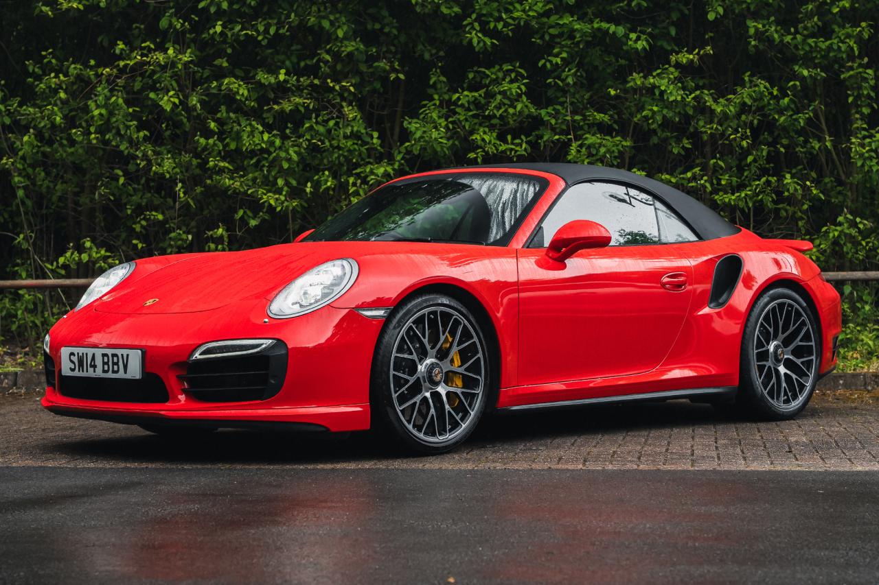 2014 Porsche 911 (991) Turbo S Cabriolet