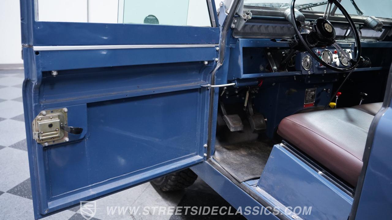 1967 Land Rover Series 2 Santana