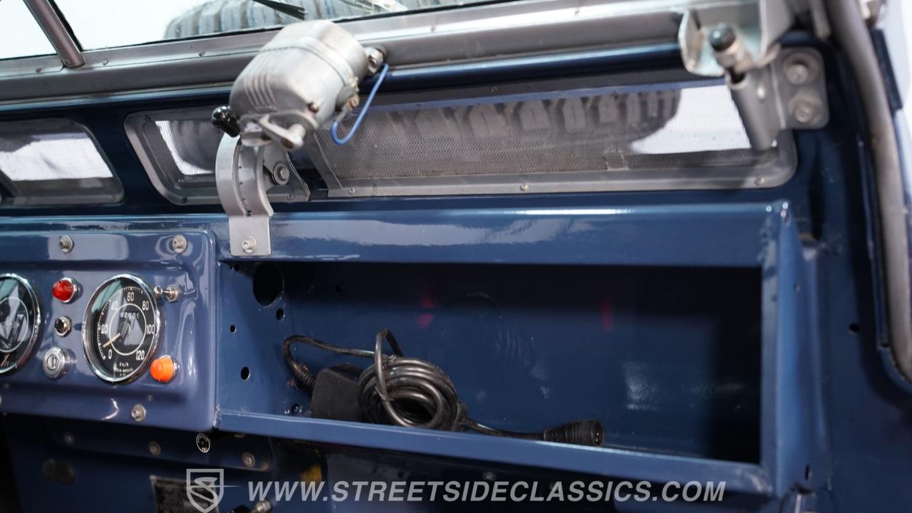 1967 Land Rover Series 2 Santana