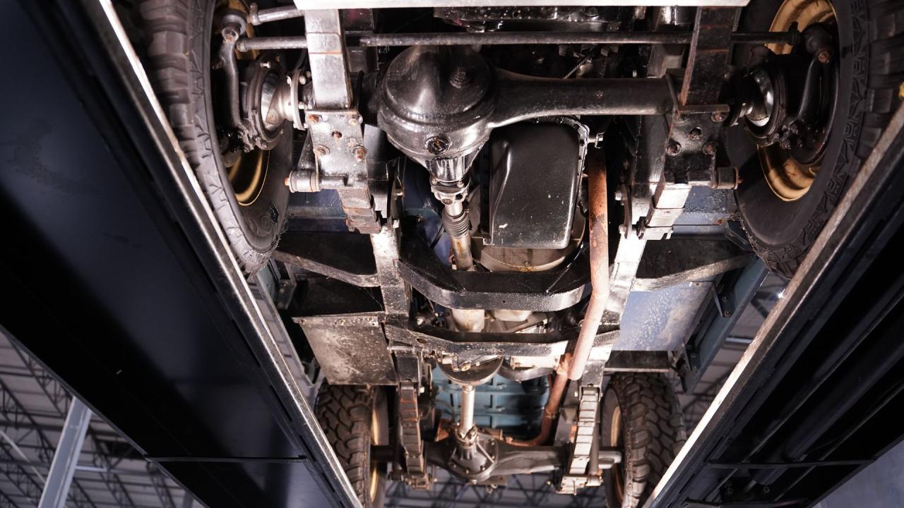 1967 Land Rover Series 2 Santana