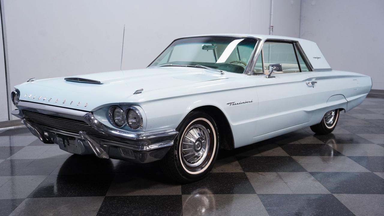 1964 Ford Thunderbird