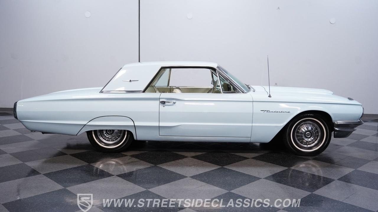 1964 Ford Thunderbird