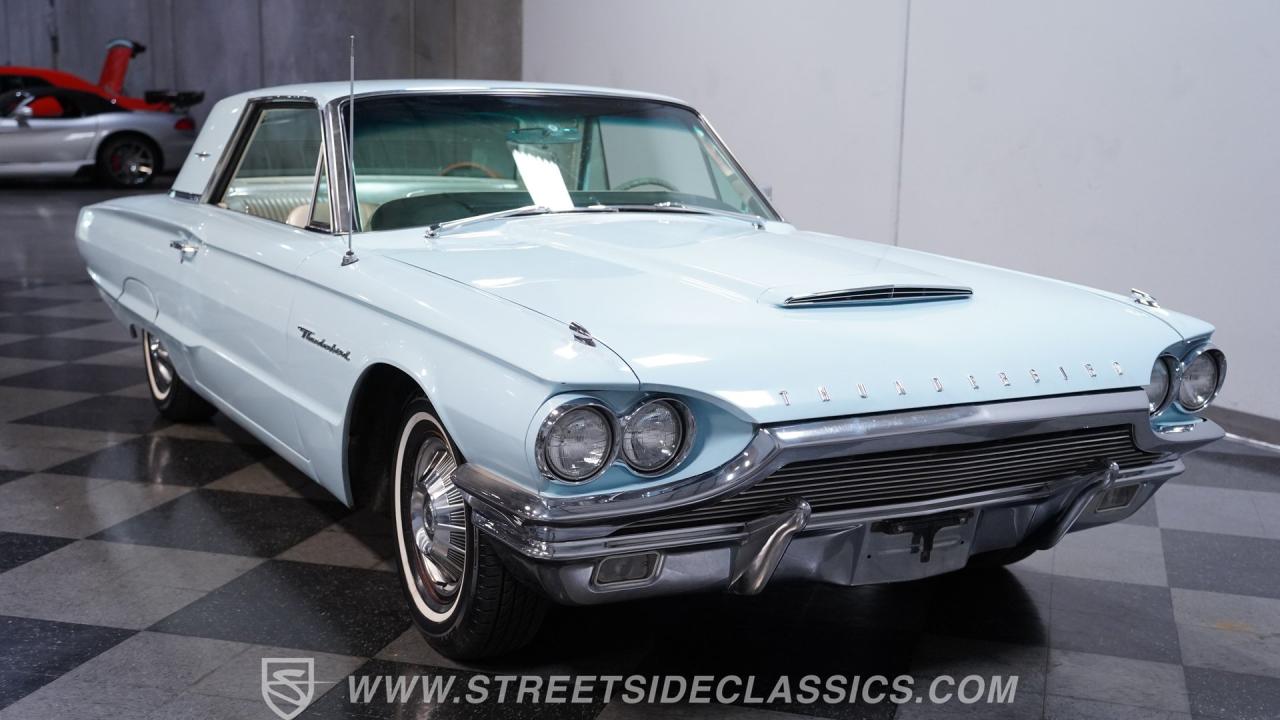 1964 Ford Thunderbird