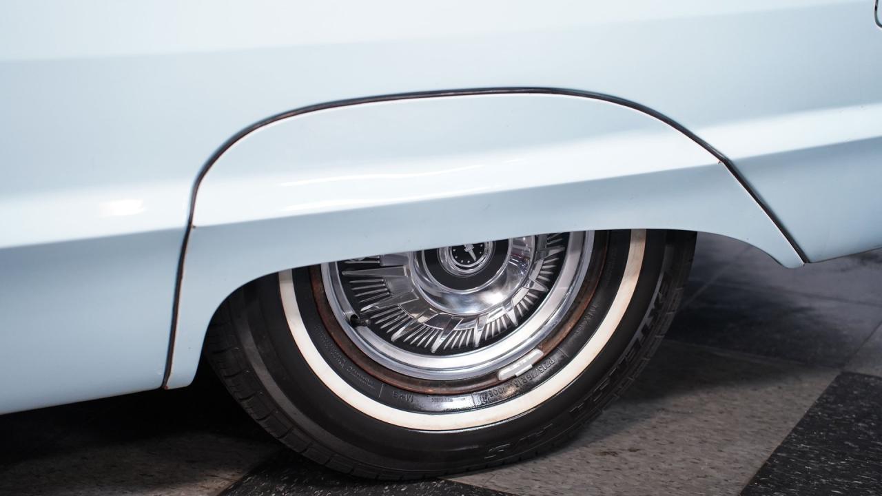 1964 Ford Thunderbird