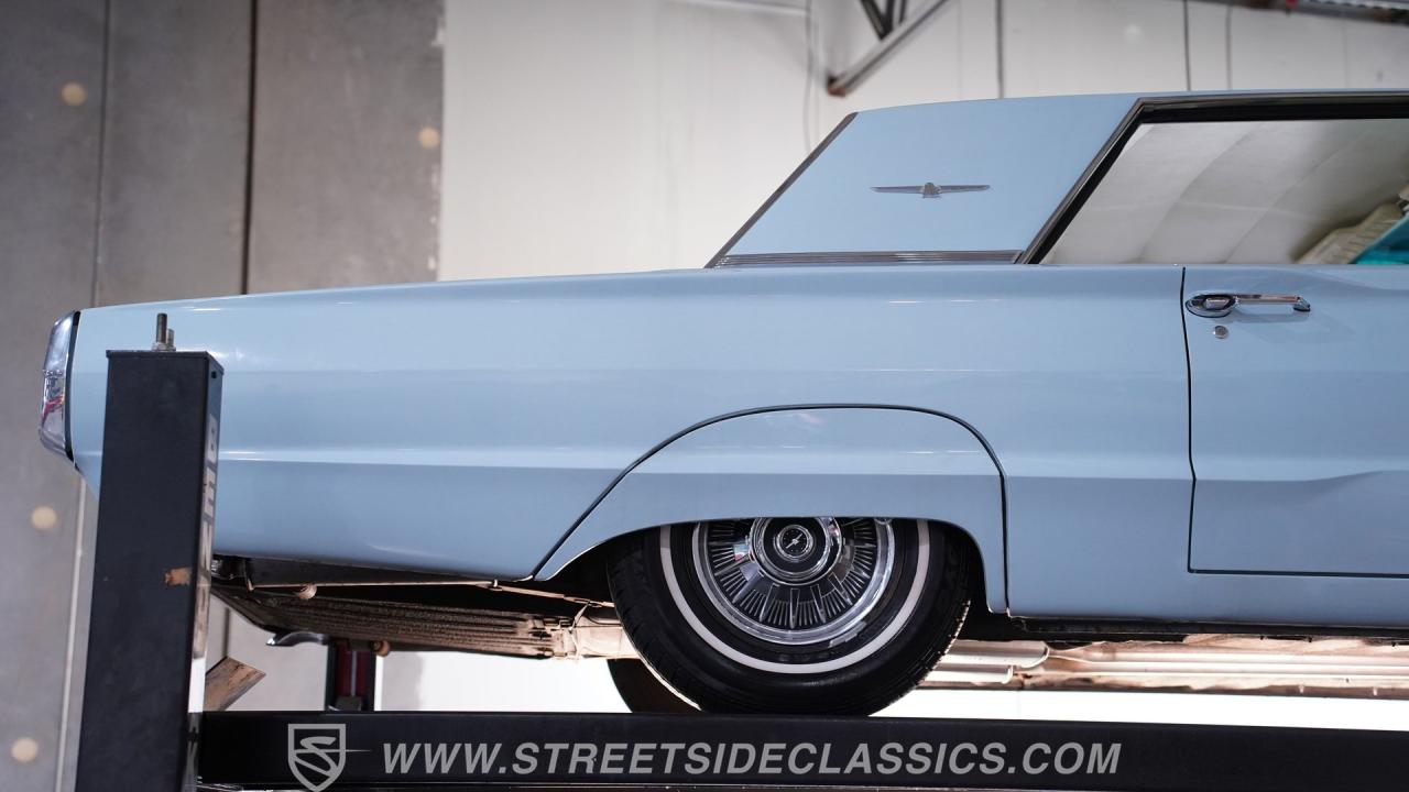 1964 Ford Thunderbird