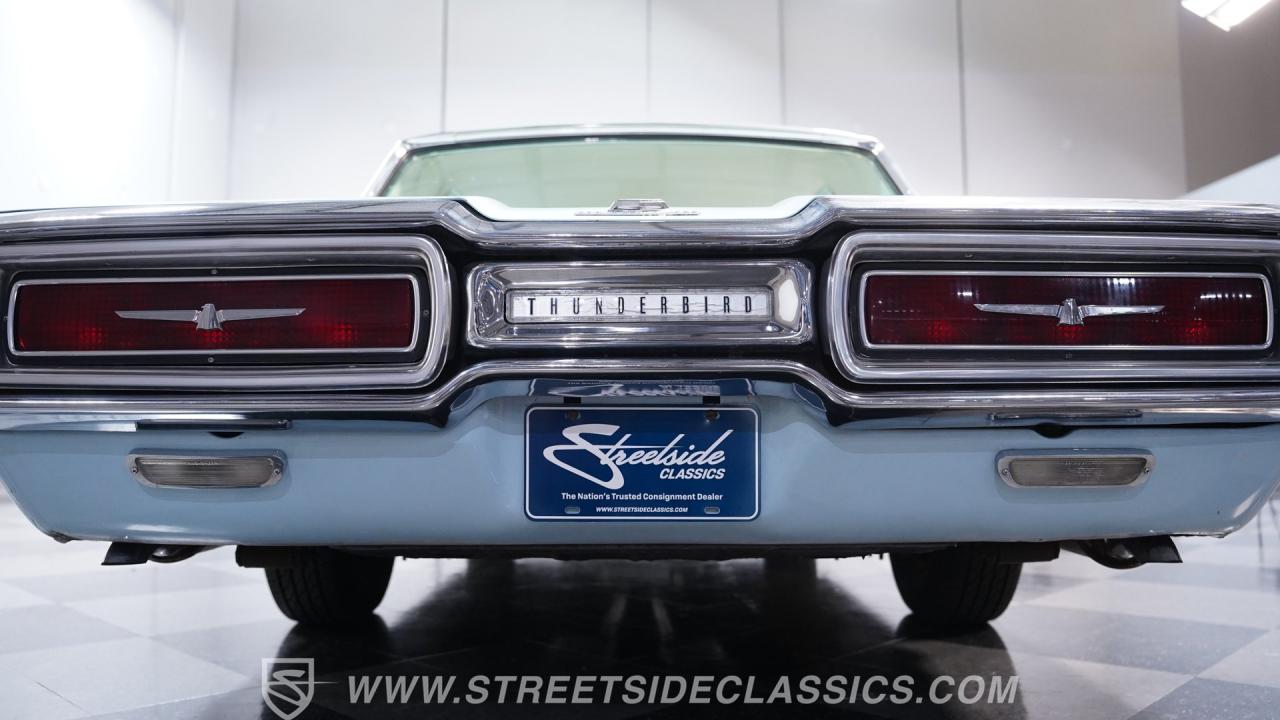 1964 Ford Thunderbird