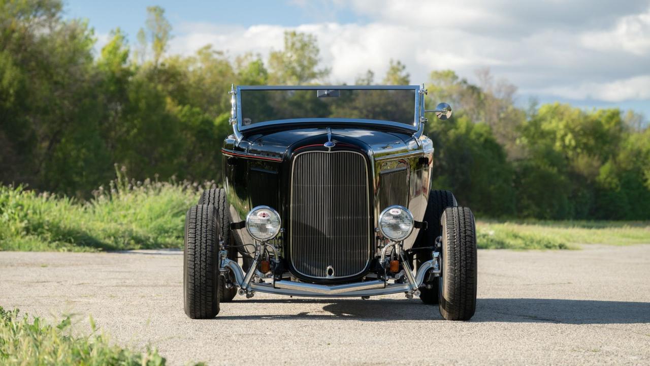1932 Ford Hot Rod 'High-Boy' Roadster