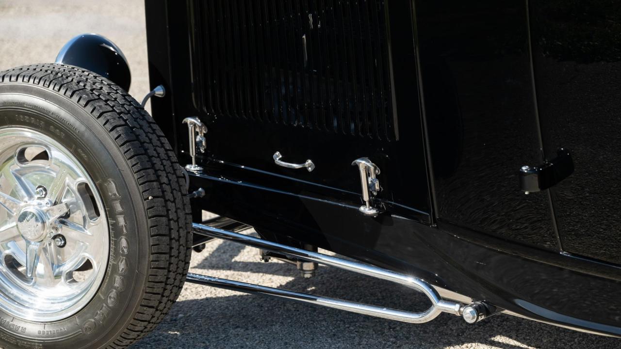 1932 Ford Hot Rod 'High-Boy' Roadster