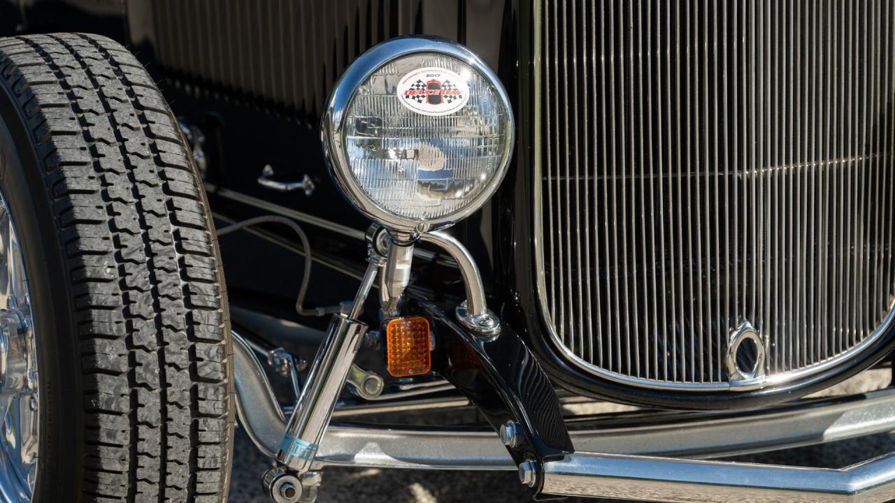 1932 Ford Hot Rod 'High-Boy' Roadster