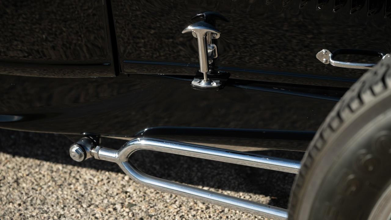 1932 Ford Hot Rod 'High-Boy' Roadster