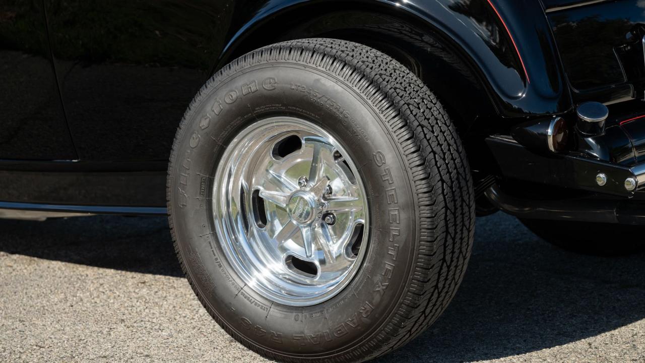 1932 Ford Hot Rod 'High-Boy' Roadster