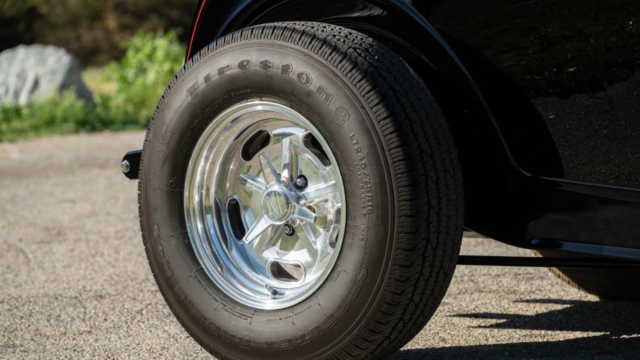 1932 Ford Hot Rod 'High-Boy' Roadster