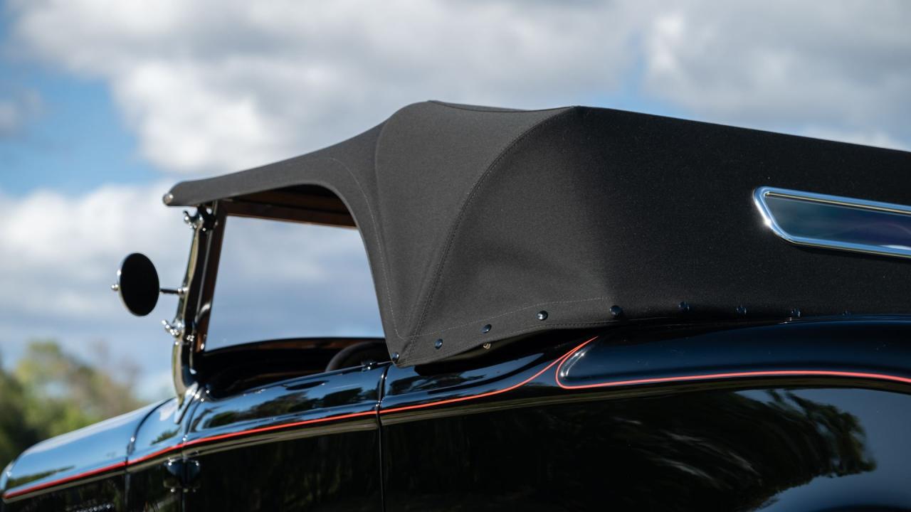 1932 Ford Hot Rod 'High-Boy' Roadster