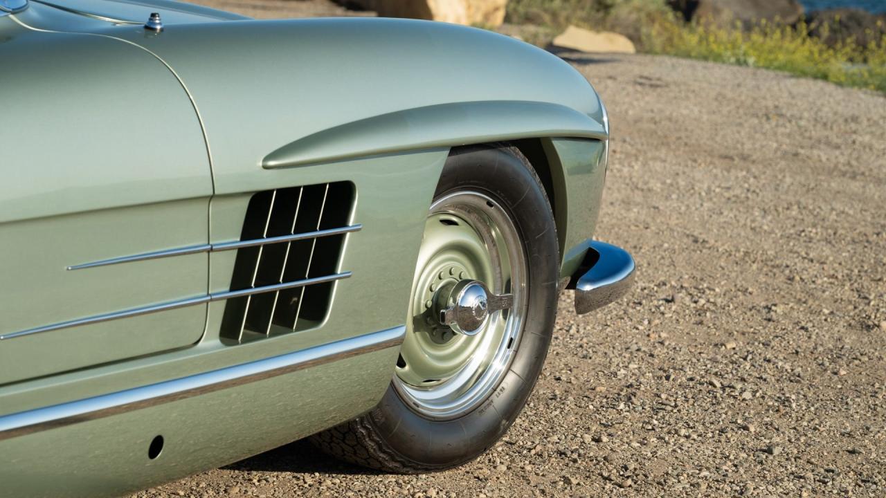 1957 Mercedes - Benz 300 SL Roadster