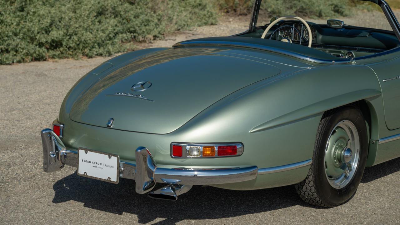 1957 Mercedes - Benz 300 SL Roadster