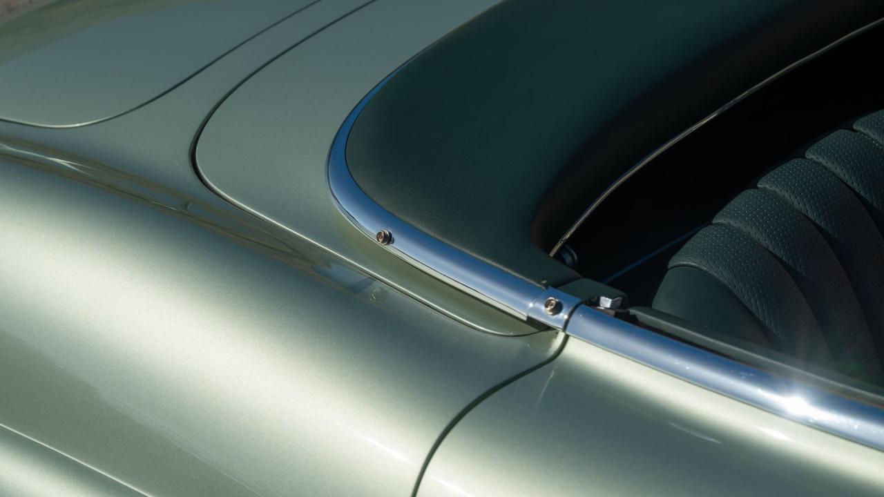 1957 Mercedes - Benz 300 SL Roadster
