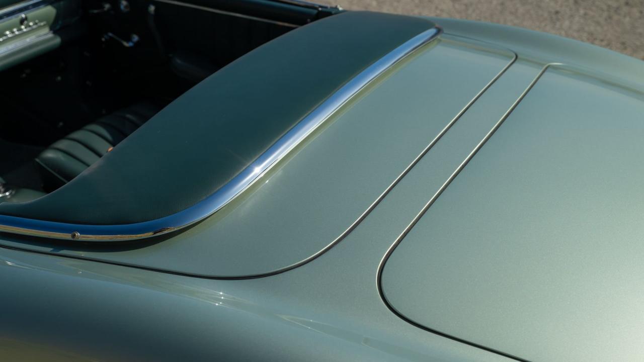 1957 Mercedes - Benz 300 SL Roadster