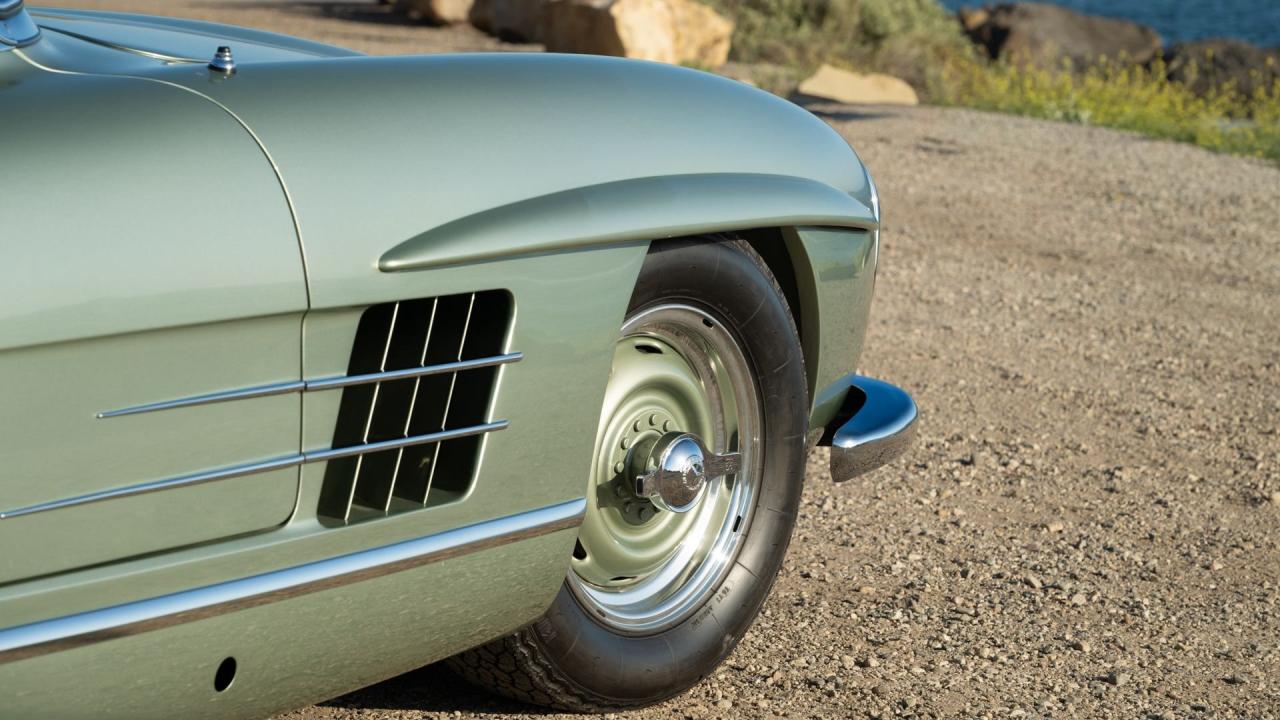 1957 Mercedes - Benz 300 SL Roadster