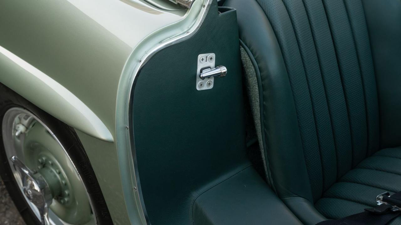 1957 Mercedes - Benz 300 SL Roadster