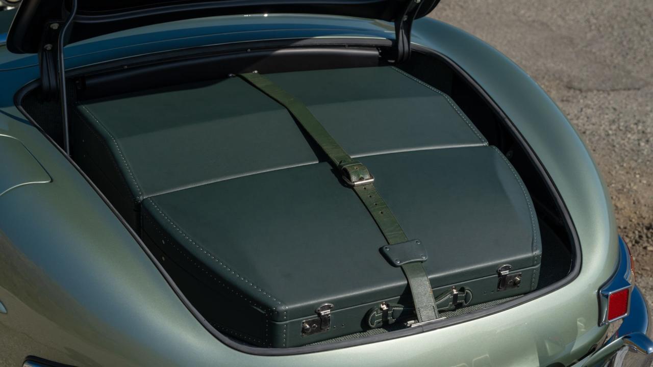 1957 Mercedes - Benz 300 SL Roadster