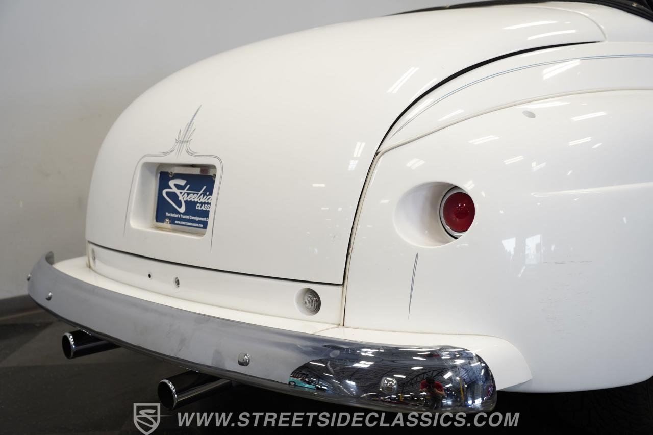 1947 Ford Deluxe Convertible Restomod