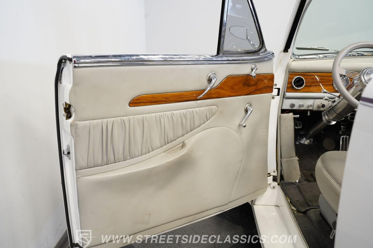 1947 Ford Deluxe Convertible Restomod