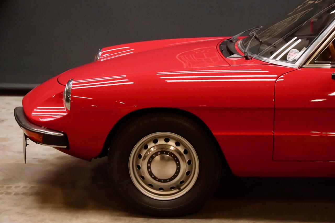 1982 Alfa Romeo 2000 Spider Veloce Trade-in-car
