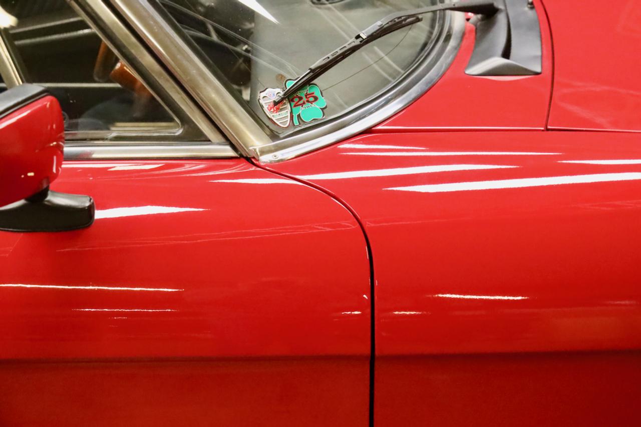 1982 Alfa Romeo 2000 Spider Veloce Trade-in-car